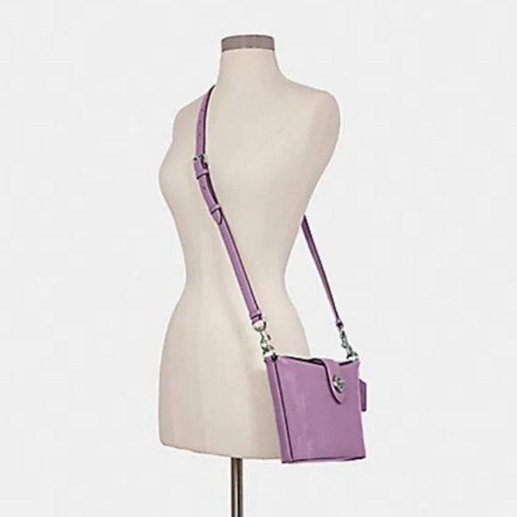 \Coach\ NWT Addie Crossbody - Picture 3 of 16